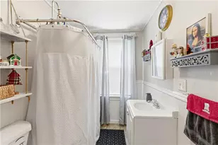 40 Covell St, Providence, RI 02909 - Photo 9