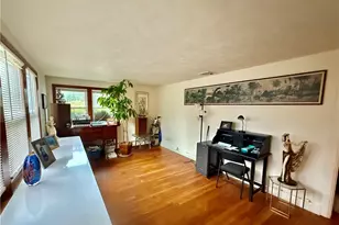 85 Hilton Ave, East Providence, RI 02915 - Photo 9