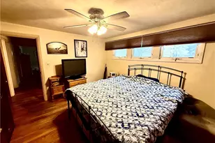 85 Hilton Ave, East Providence, RI 02915 - Photo 13