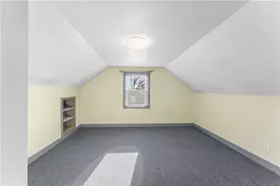 308 Rhode Island Ave, Pawtucket, RI 02860 - Photo 23