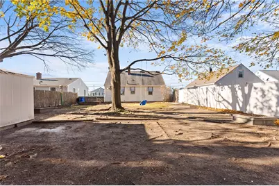 308 Rhode Island Avenue, Pawtucket, RI 02860 - Photo 33