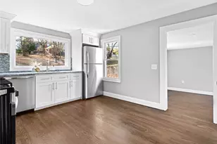 97 Woodland St, Lincoln, RI 02865 - Photo 3