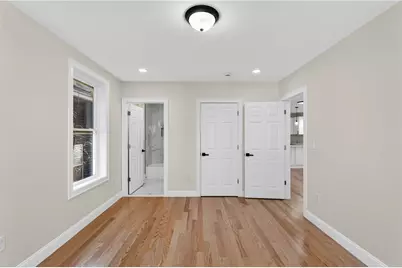 136 Houston Street, Providence, RI 02905 - Photo 9