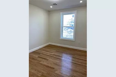 136 Houston Street, Providence, RI 02905 - Photo 9