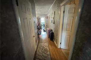 342 Grand Ave, Pawtucket, RI 02861 - Photo 7