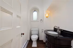 107 Old Beach Rd, Newport, RI 02840 - Photo 13