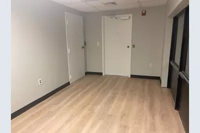 2525 West Shore Road, Warwick, RI 02889 - Photo 5