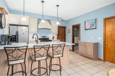 18 Allendale Avenue, North Providence, RI 02911 - Photo 5