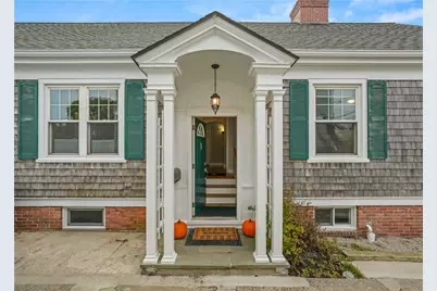 112 Esplanade, Middletown, RI 02842 - Photo 29