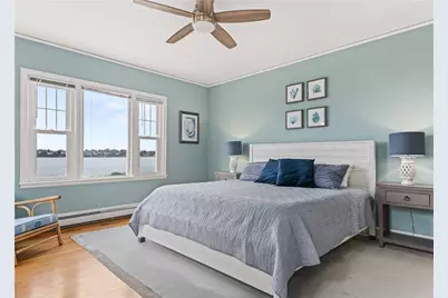 112 Esplanade, Middletown, RI 02842 - Photo 15