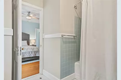 112 Esplanade, Middletown, RI 02842 - Photo 23