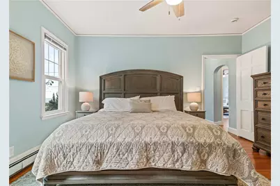 112 Esplanade, Middletown, RI 02842 - Photo 21