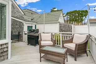 112 Esplanade, Middletown, RI 02842 - Photo 27