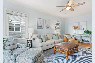 112 Esplanade, Middletown, RI 02842 - Photo 9