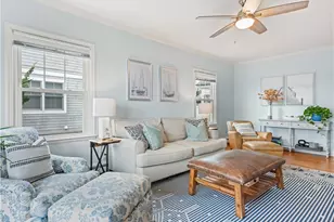 112 Esplanade, Middletown, RI 02842 - Photo 9