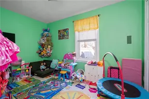 40 Rosemere Rd, Pawtucket, RI 02861 - Photo 13