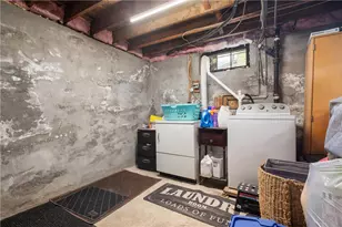 40 Rosemere Rd, Pawtucket, RI 02861 - Photo 21