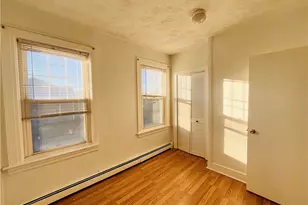 1574 Cranston St, Cranston, RI 02920 - Photo 13