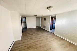 1574 Cranston St, Cranston, RI 02920 - Photo 19