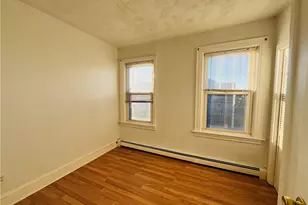 1574 Cranston St, Cranston, RI 02920 - Photo 17