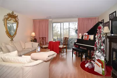 201 Hoffman Avenue #19, Cranston, RI 02920 - Photo 3