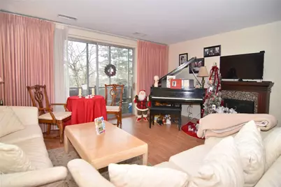 201 Hoffman Avenue #19, Cranston, RI 02920 - Photo 5