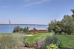 727 Boston Neck Rd, Narragansett, RI 02882 - Photo 11