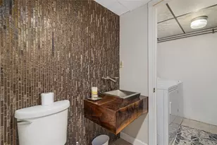 95 Amy Dr, Cranston, RI 02921 - Photo 31