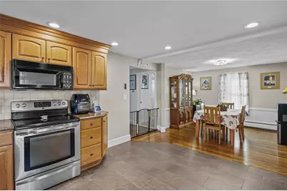 20 Maryland Drive, West Warwick, RI 02893 - Photo 11