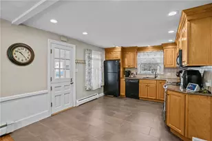 20 Maryland Dr, West Warwick, RI 02893 - Photo 9