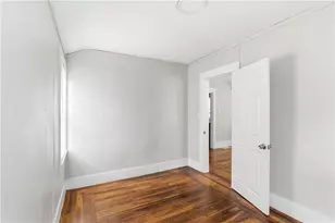 83 Ottawa Ave, Warwick, RI 02889 - Photo 7