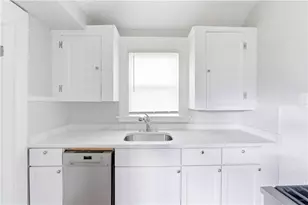 83 Ottawa Ave, Warwick, RI 02889 - Photo 21