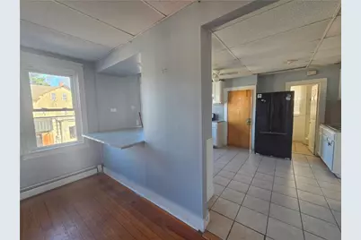 2 Gansett Avenue, Cranston, RI 02920 - Photo 9