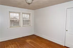 260 Grosvenor Ave, East Providence, RI 02914 - Photo 29