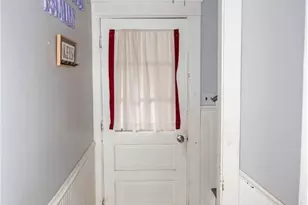 260 Grosvenor Ave, East Providence, RI 02914 - Photo 23