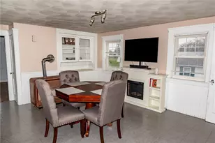 260 Grosvenor Ave, East Providence, RI 02914 - Photo 25