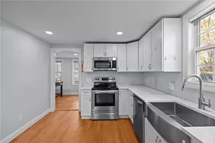 31 Swan St, North Providence, RI 02911 - Photo 3