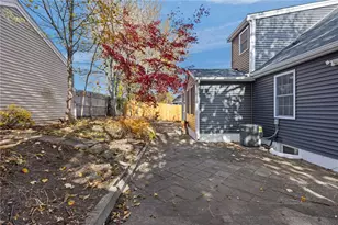 31 Swan St, North Providence, RI 02911 - Photo 45