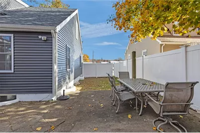 31 Swan Street, North Providence, RI 02911 - Photo 43