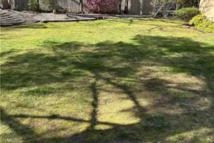 6 Blue Spruce Dr, Coventry, RI 02816 - Photo 5