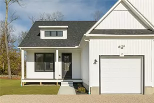 37 Whittier Dr, South Kingstown, RI 02879 - Photo 1