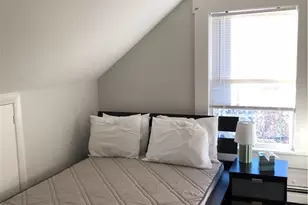 22 Carroll Ave, Newport, RI 02840 - Photo 21