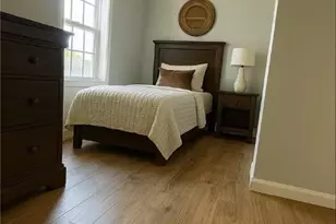 17 Metcalf Ave, North Providence, RI 02911 - Photo 7