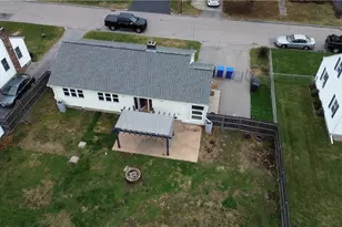 25 Winslow St, East Providence, RI 02915 - Photo 25