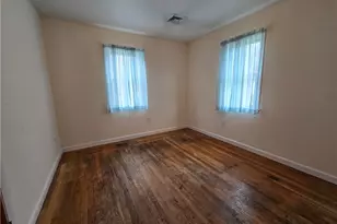 25 Winslow St, East Providence, RI 02915 - Photo 13