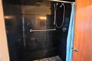 25 Winslow St, East Providence, RI 02915 - Photo 17