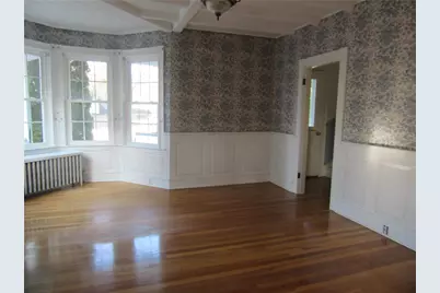 589 Gaskill Street, Woonsocket, RI 02895 - Photo 11