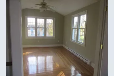 589 Gaskill Street, Woonsocket, RI 02895 - Photo 9