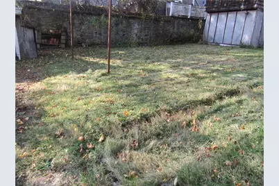 589 Gaskill Street, Woonsocket, RI 02895 - Photo 21