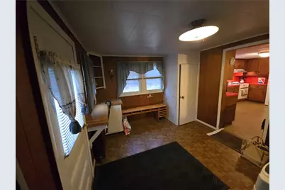 278 Central Pike, Scituate, RI 02857 - Photo 7